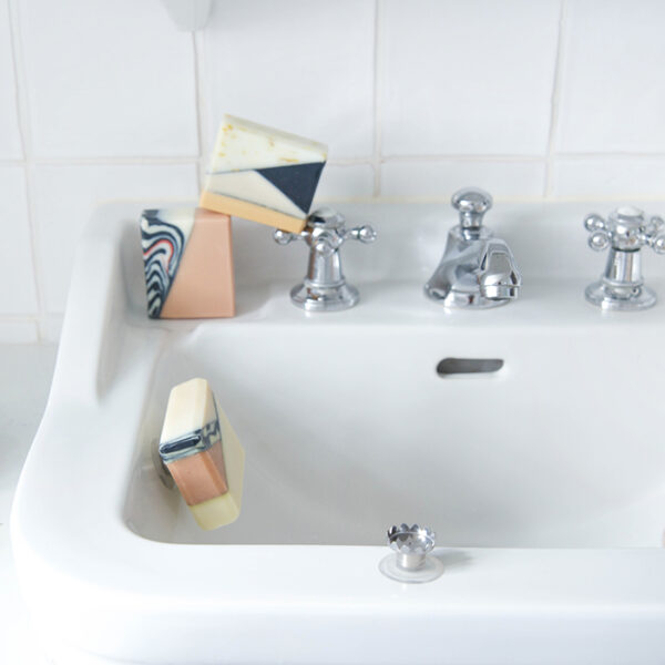 Μαγνητική Μινιμαλιστική Βάση Σαπουνιού - zero waste προϊόντα για το μπάνιο | Pandia Shop