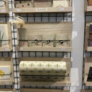 Χαρτί περιτυλίγματος δώρων με σχέδιο 'Μέλισσες' Βιοδιασπώμενο A3 - zero waste προϊόντα